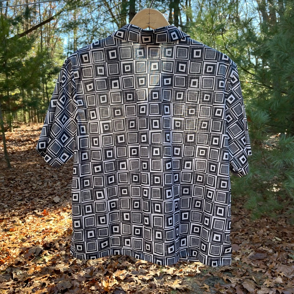 90s Patterned Button-Up Shirt - image 5